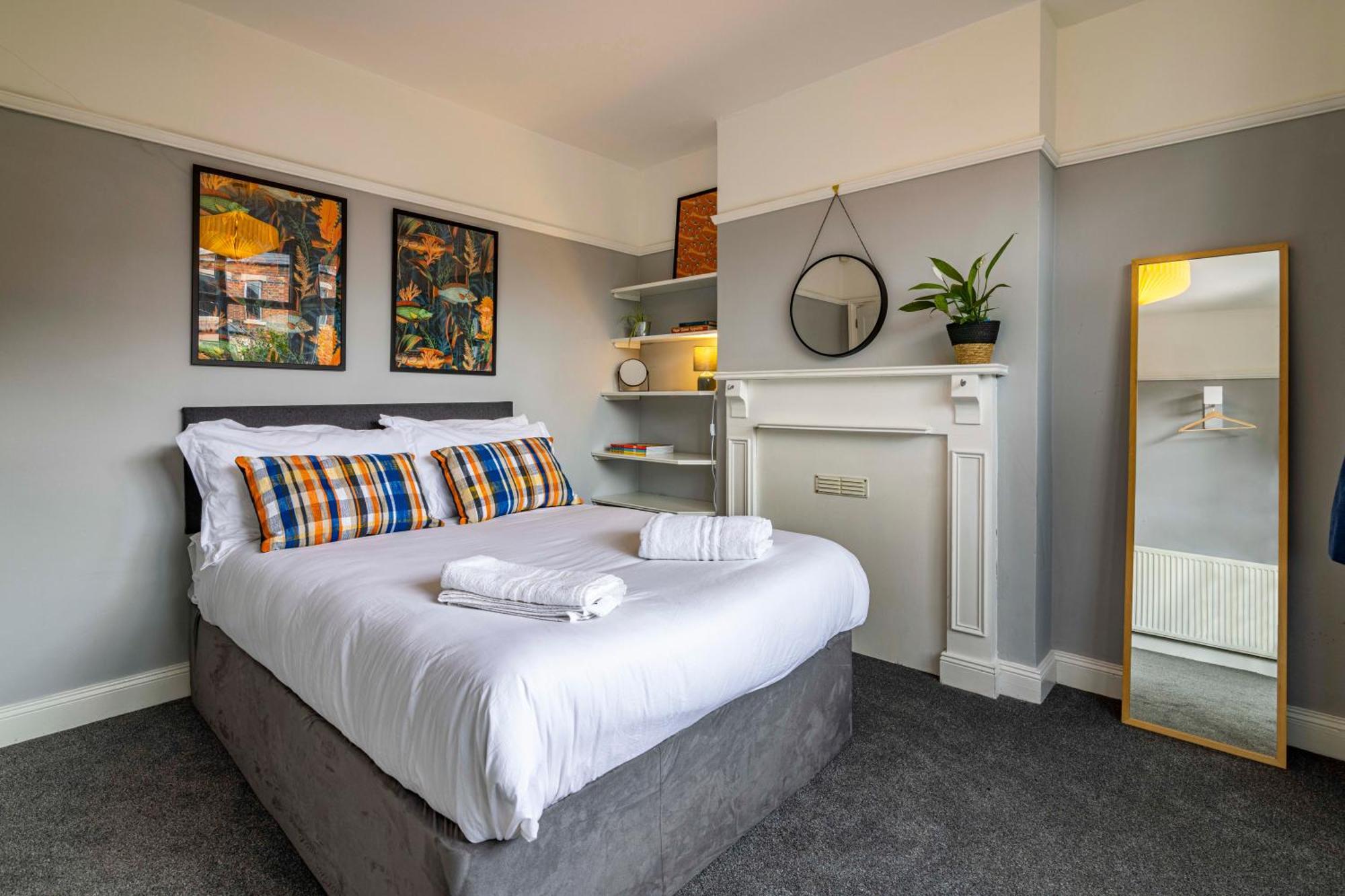 Lovely 4Bdr Home- Off Street Parking Sleeps 7 Nottingham Exterior photo